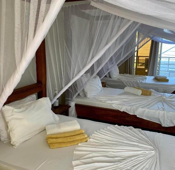 בית מלון כפרי Paje Beach Apartments &