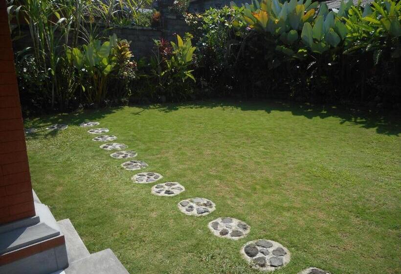 펜션 Cegeng Lestari Guest House
