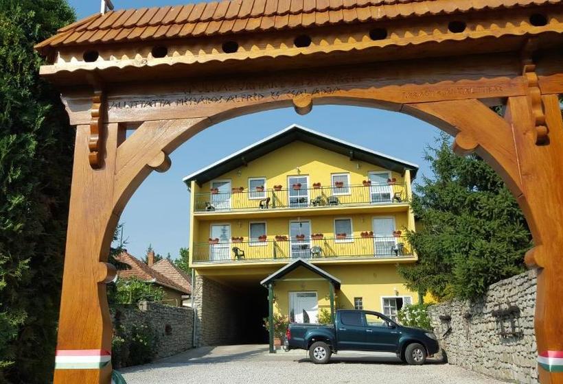Pension Hostad