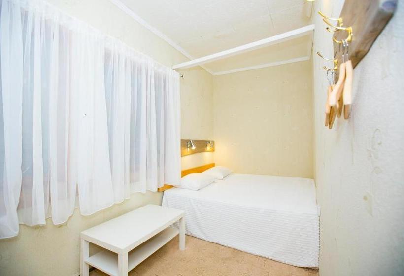 پانسیون Guest House Lavr