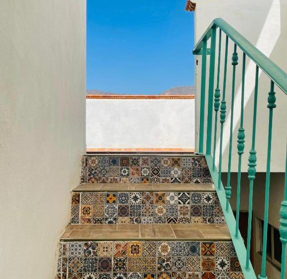 بنسيون Hostal Makea Pachuca