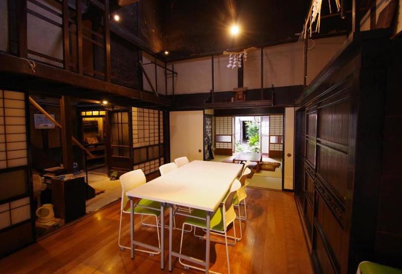 پانسیون Kaiho Guesthouse Katsuzo   Hostel