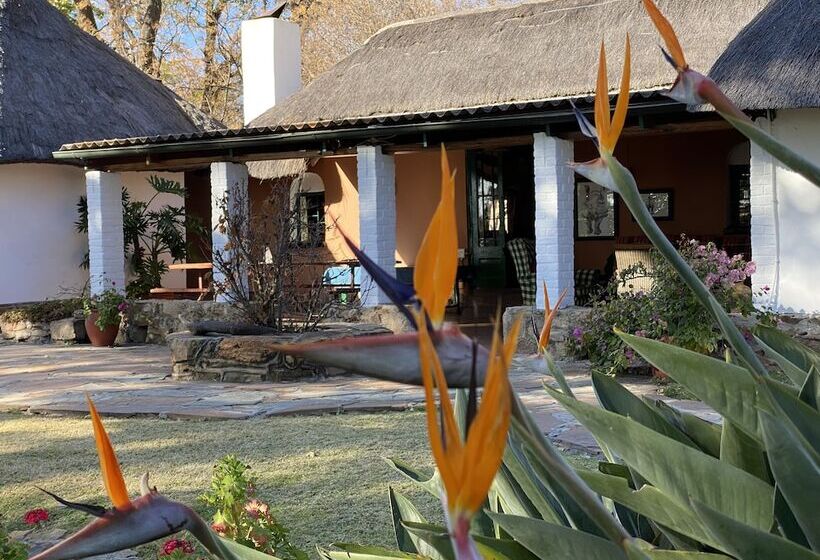 فندق Waterberg Cottages, Private Game Reserve
