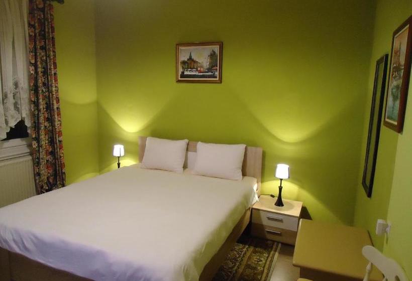 پانسیون Apartments Villa Svetlana