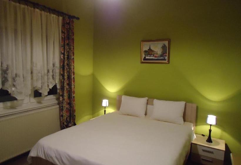 پانسیون Apartments Villa Svetlana