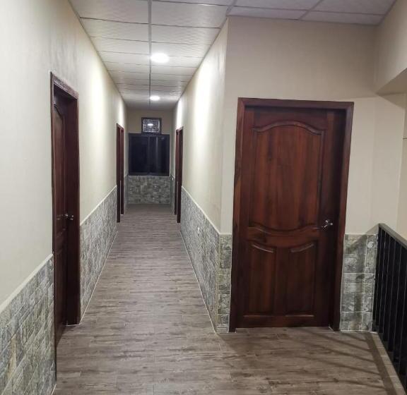 پانسیون Guest House Inn