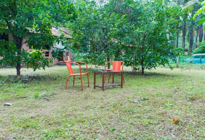 بنسيون Raikar Guest House