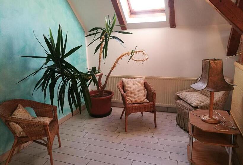 فندق صغير Frühstückspension Gasthof Gesslbauer