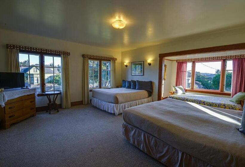 فندق صغير The Captains Quarters