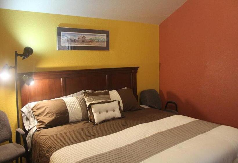 הוסטל Uncle Nicolai S Inn B&b