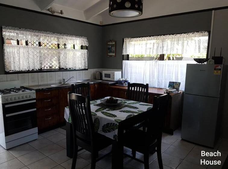 پانسیون Sunset Palms Rarotonga