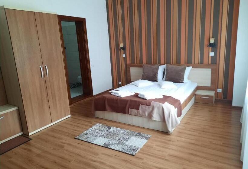 پانسیون Villa Prestige