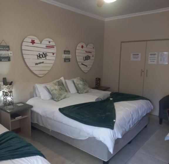 פנסיון Esperance Guesthouse