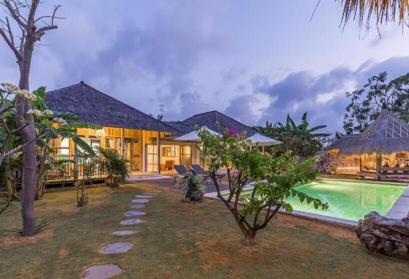 پانسیون Le Yanandra Bali Resort