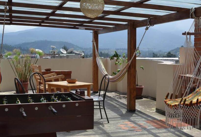 پانسیون Mashy´s Hostal