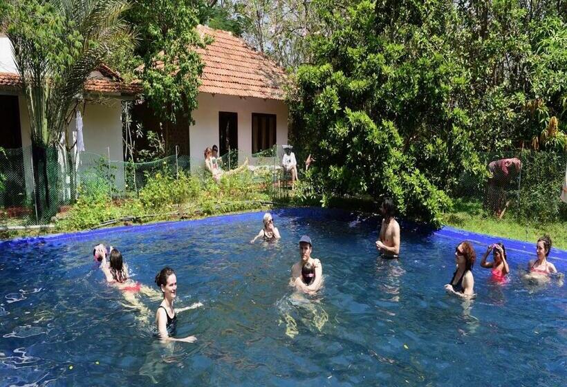 بنسيون Tranquilandia