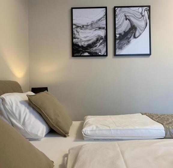 Hardy   Cognac & Pension