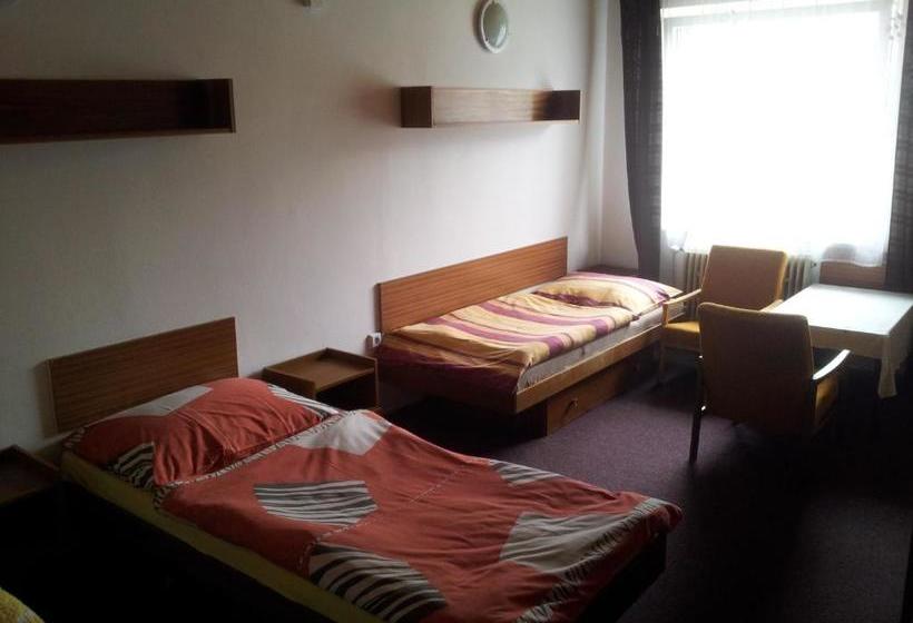 پانسیون Penzion Tenis