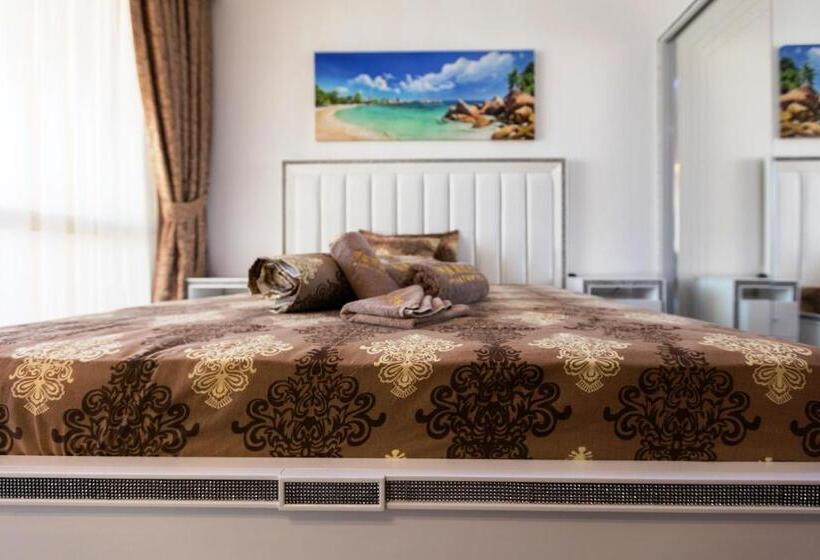 Boutique Apart Hotel Versis
