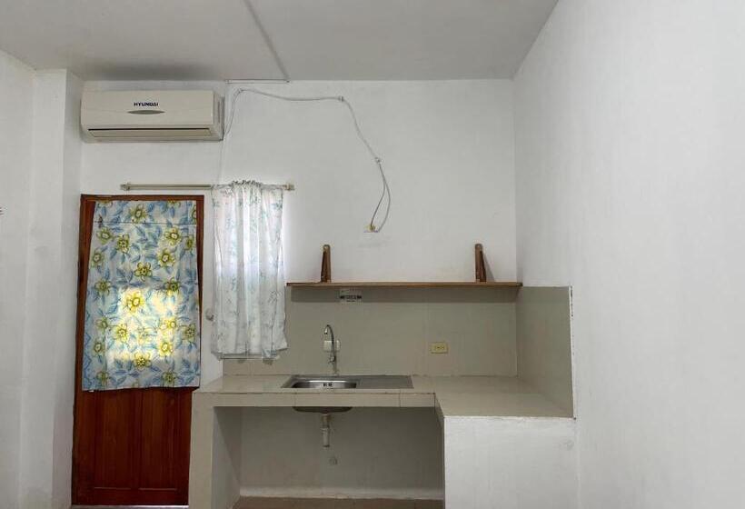 پانسیون Casa De Huespedes Darling