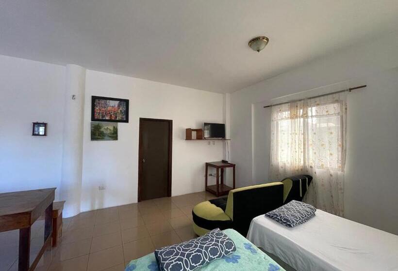 پانسیون Casa De Huespedes Darling