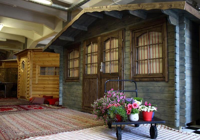펜션 Guesthouse Little Tundra