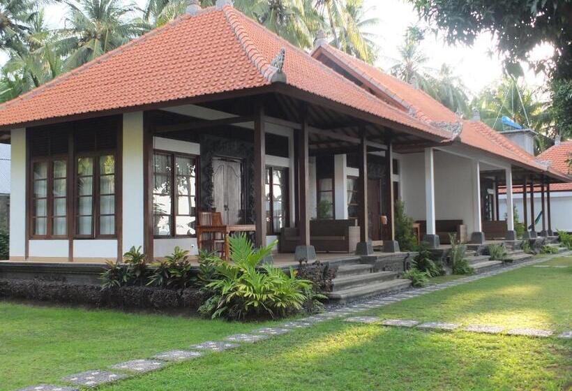 Пансион The Amrita Salt Farm Villas