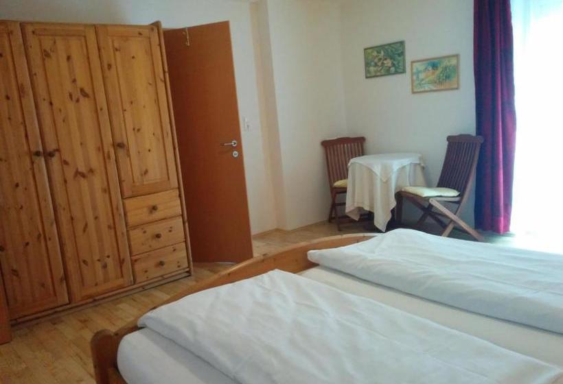 هاستل Rebenlandhof