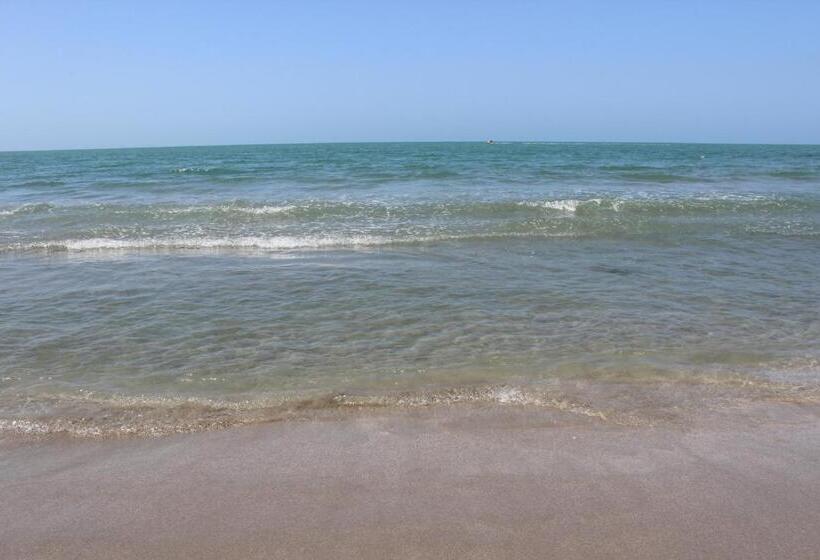 هتل Camino Palmero Coveñas