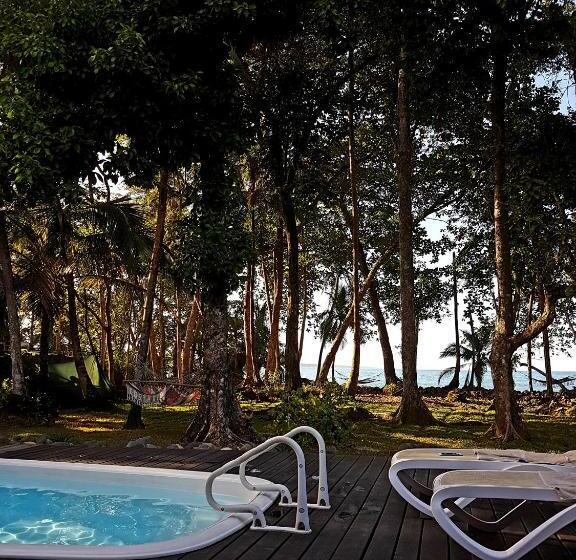 پانسیون Cahuita Inn