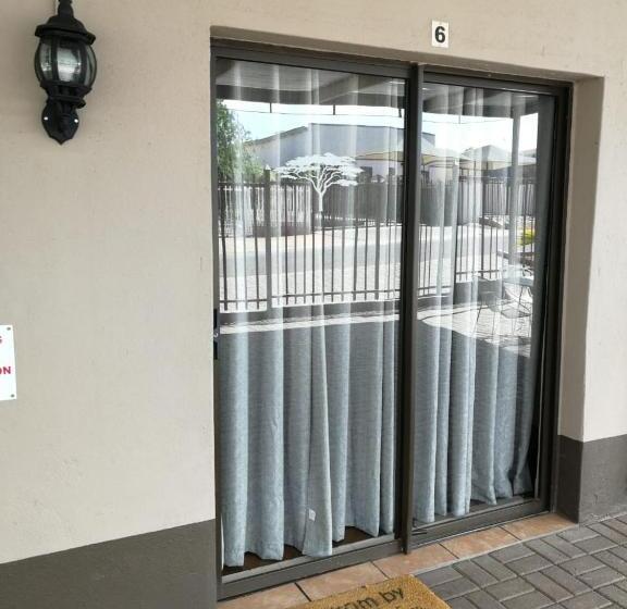 پانسیون Kalahari Rus