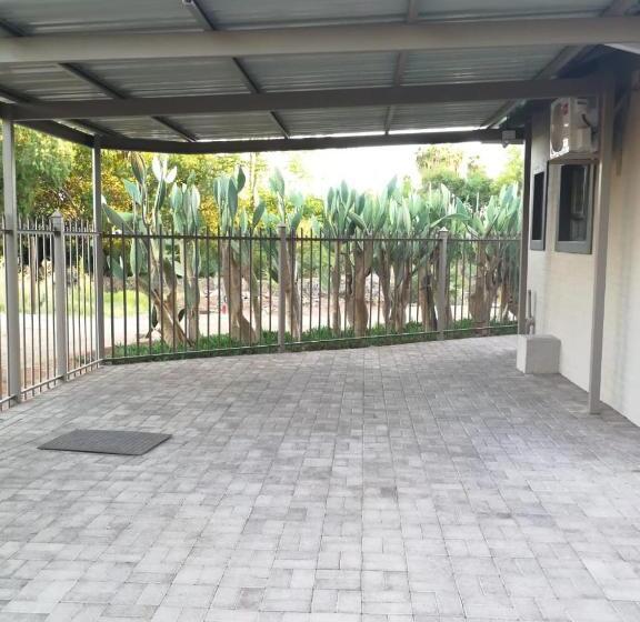 پانسیون Kalahari Rus