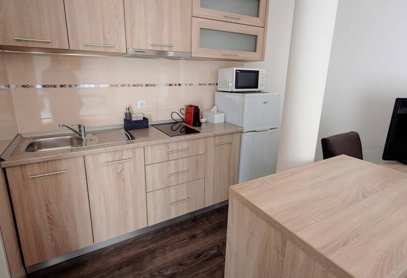 Aparthotel Punct Pe I