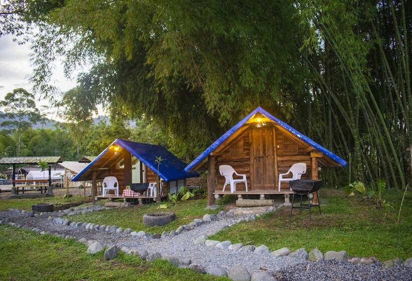 هتل Lagos De Venecia