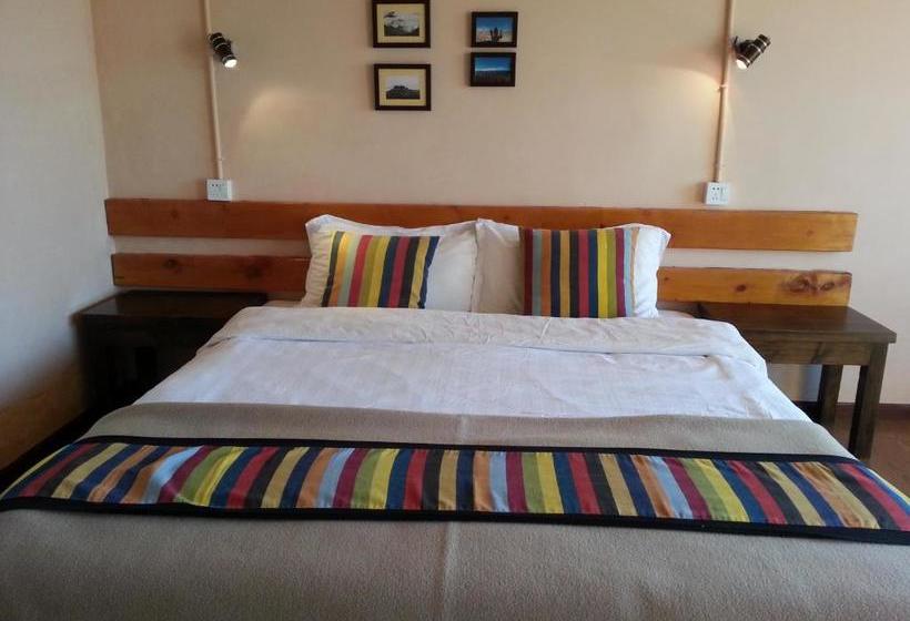 پانسیون Kevin's Trekker Inn