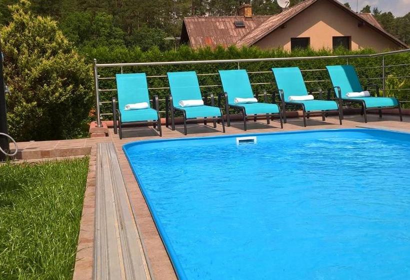 پانسیون Penzion Kalina