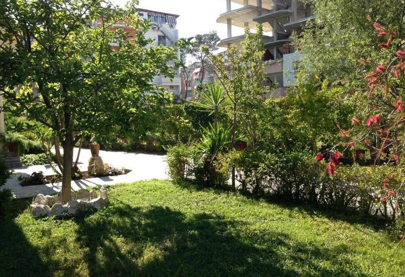 پانسیون Red Rose Guest House