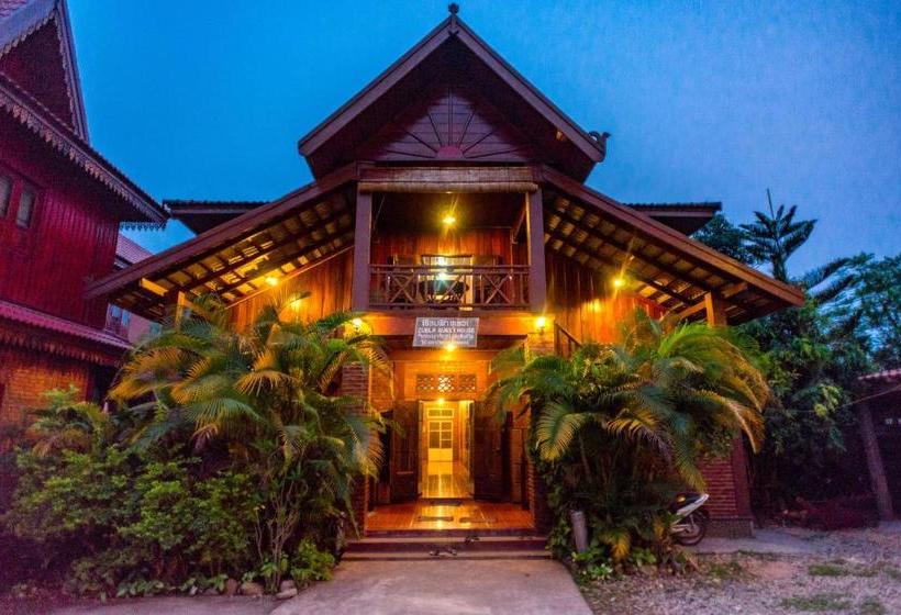 پانسیون Zuela Guesthouse