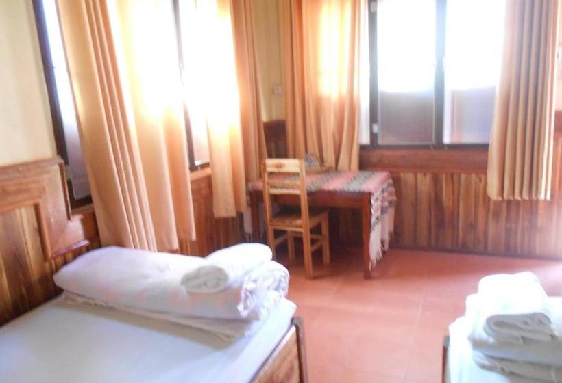 پانسیون Zuela Guesthouse
