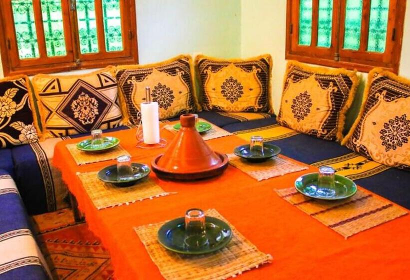 هاستل Kasbah Les Nomades