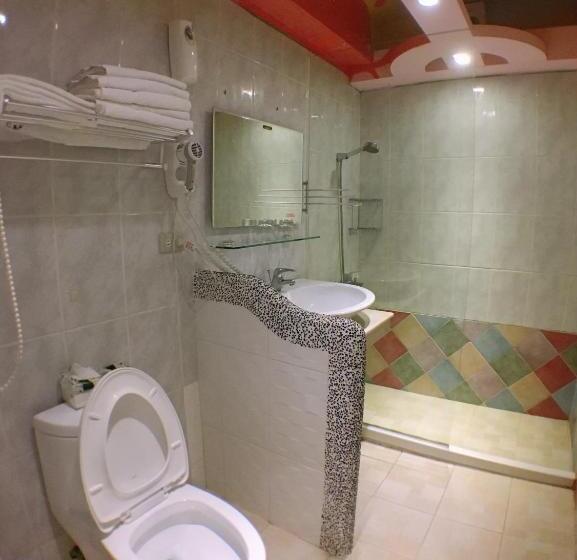 تختخواب و صبحانه Hi Young Castle