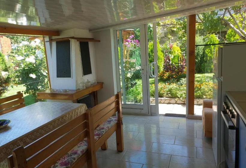 Pensão Kyurkchievi Guest House