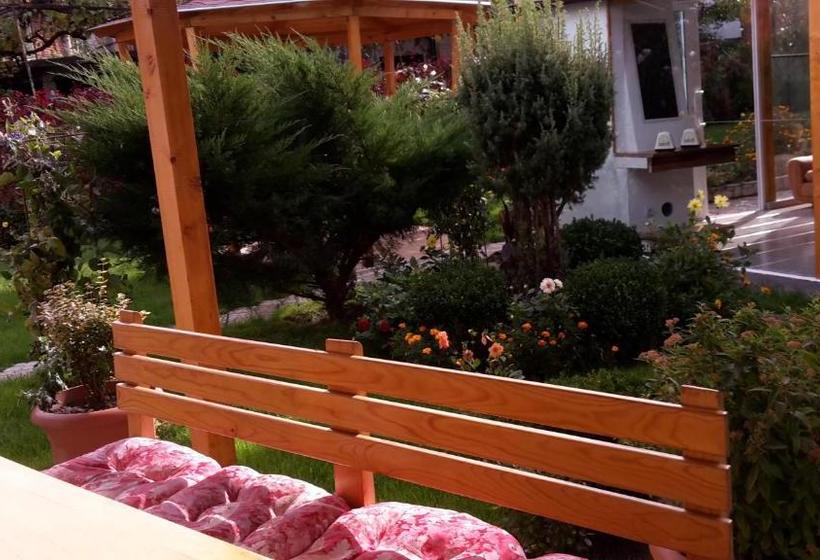 Pensão Kyurkchievi Guest House