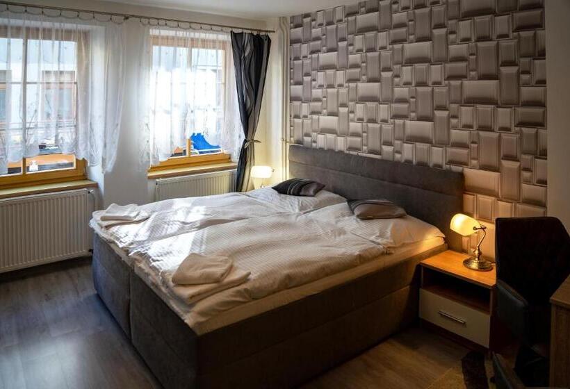 پانسیون Penzion U Hejtmana