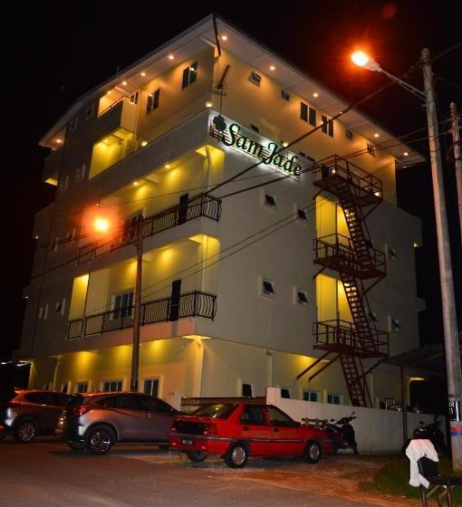 پانسیون Sam Jade Guest House