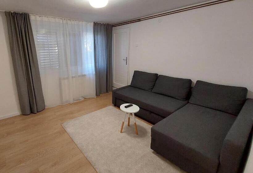 پانسیون Vrnjci House