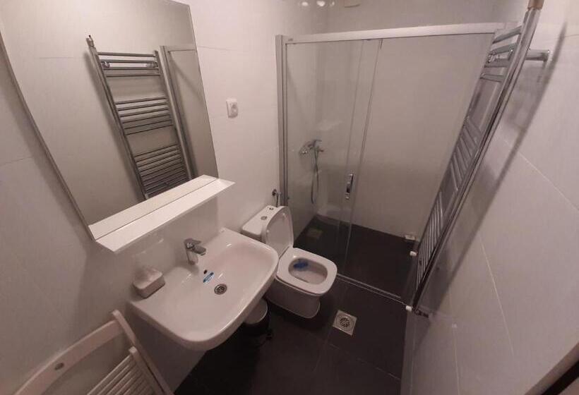 پانسیون Vrnjci House