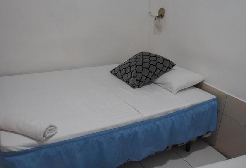 پانسیون Hostal Marysol