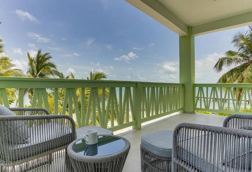 אתר נופש The Villas At Cocoplum