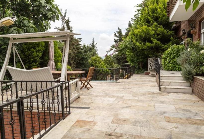 Büyükada Apart Hotel   Karadağ Apart